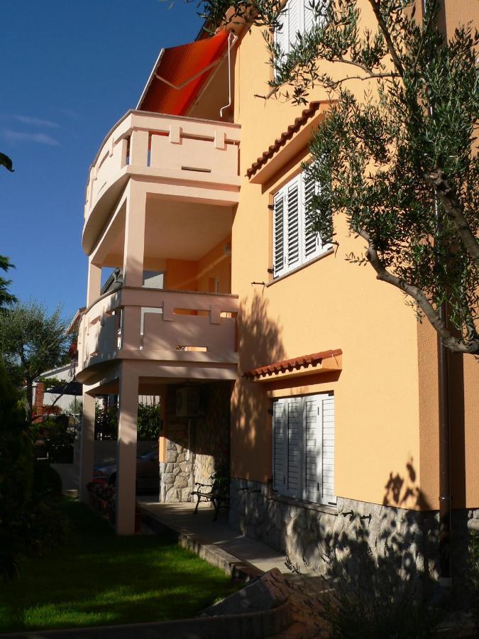 Apartman Ruza 크르크 외부 사진