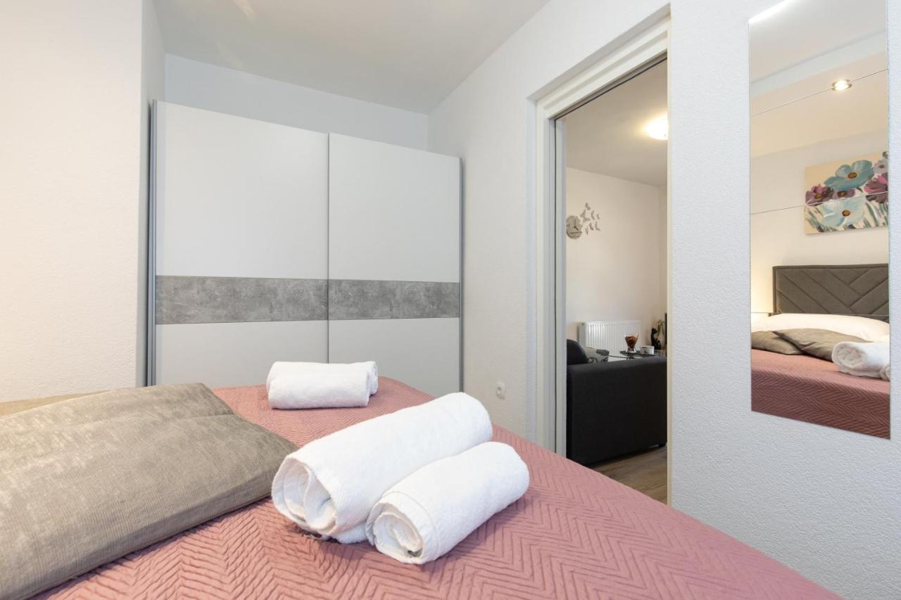 Apartman Ruza 크르크 외부 사진