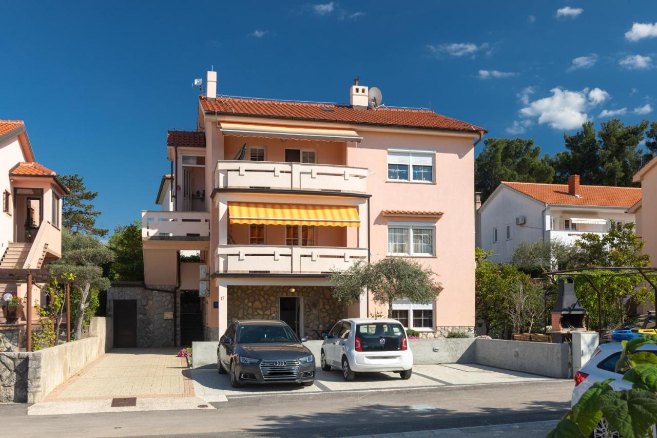 Apartman Ruza 크르크 외부 사진