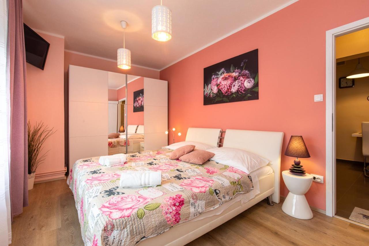 Apartman Ruza 크르크 외부 사진