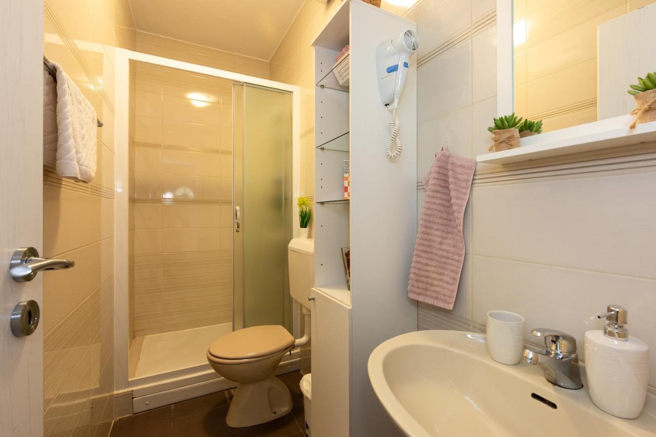 Apartman Ruza 크르크 외부 사진