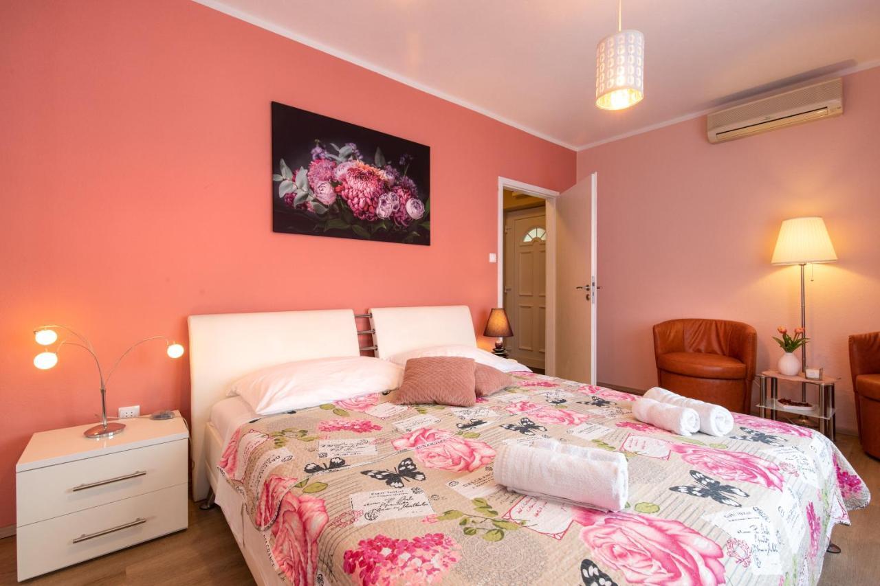 Apartman Ruza 크르크 외부 사진